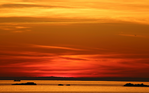 Body of Water Under Beautiful Yellow and Red Sky  from Chrome web store to be run with OffiDocs Chromium online