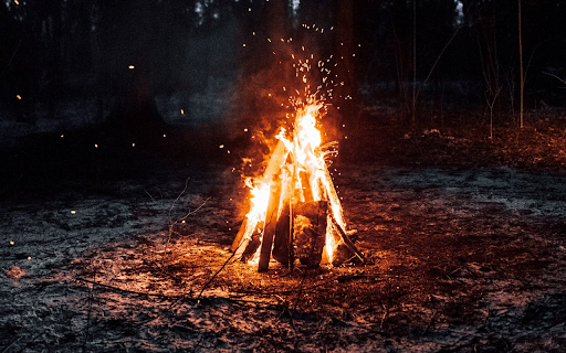 Bonfire in the Night Forest  from Chrome web store to be run with OffiDocs Chromium online
