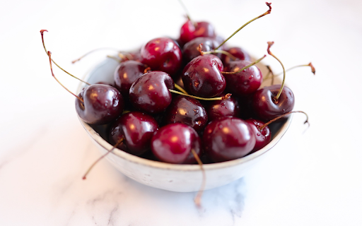 Bowl of ripe red cherries  from Chrome web store to be run with OffiDocs Chromium online