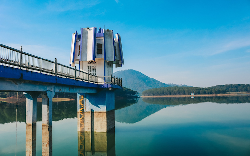 Bridge on the lake  from Chrome web store to be run with OffiDocs Chromium online