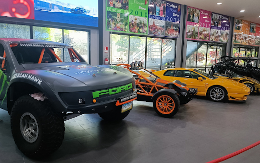 Car exhibition  from Chrome web store to be run with OffiDocs Chromium online
