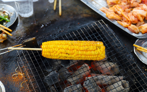 Charcoal grilled red corn  from Chrome web store to be run with OffiDocs Chromium online