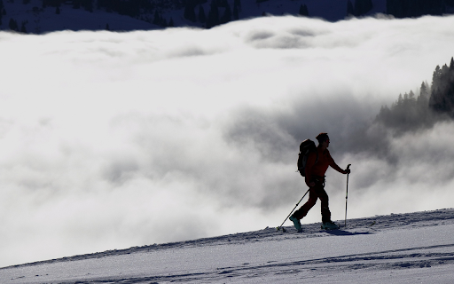 Climb high mountains  from Chrome web store to be run with OffiDocs Chromium online