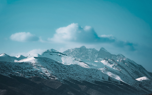 Clouds and Snow Covered Mountains  from Chrome web store to be run with OffiDocs Chromium online