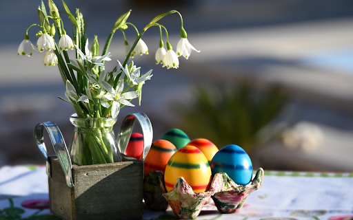 Colorful eggs next to the flowerpot  from Chrome web store to be run with OffiDocs Chromium online