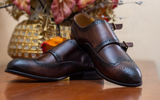 dark brown leather shoes  from Chrome web store to be run with OffiDocs Chromium online