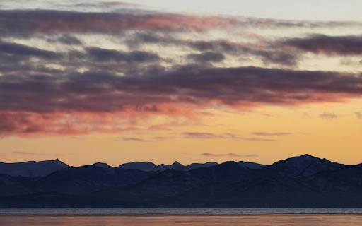Dusk by a Scenic Beach  from Chrome web store to be run with OffiDocs Chromium online
