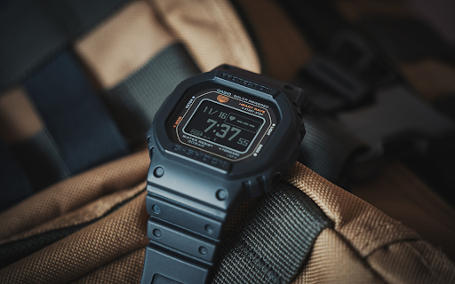 Dynamic wristwatch  from Chrome web store to be run with OffiDocs Chromium online