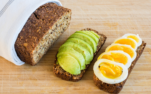 Egg and avocado sandwich  from Chrome web store to be run with OffiDocs Chromium online
