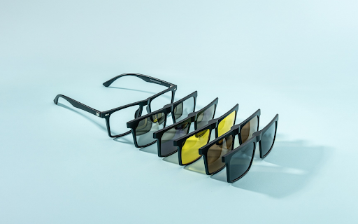 Fashionable Glasses  from Chrome web store to be run with OffiDocs Chromium online