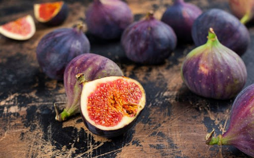 Ficus carica ‘Black Mission’ – A Sweet Heritage of Flavor and Elegance  from Chrome web store to be run with OffiDocs Chromium online