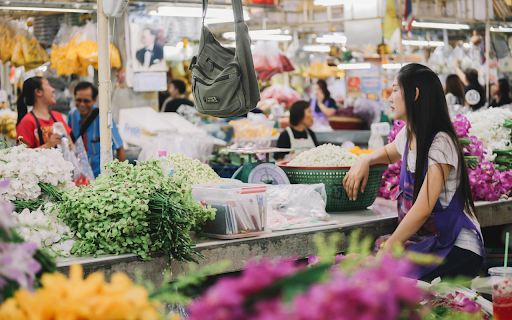 Fresh Flowers  from Chrome web store to be run with OffiDocs Chromium online