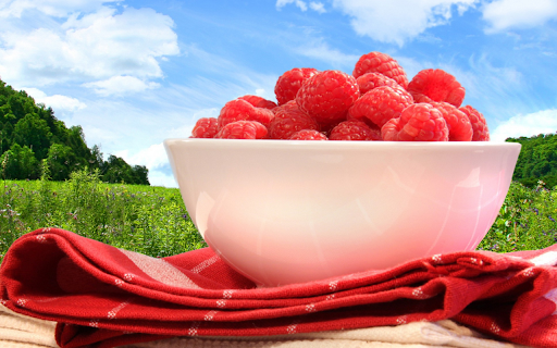 Fresh Raspberries Outdoors  from Chrome web store to be run with OffiDocs Chromium online