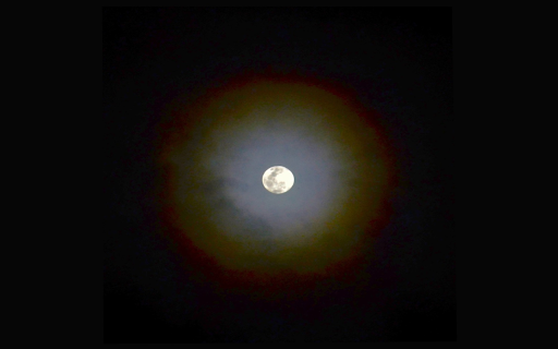 Full moon shining in the night  from Chrome web store to be run with OffiDocs Chromium online