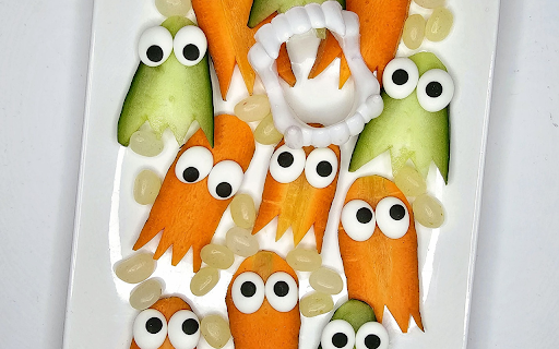 Funny vegetable plate  from Chrome web store to be run with OffiDocs Chromium online