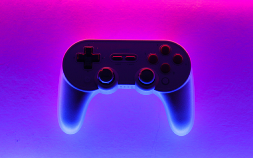 Gaming Vibes: Controller on a Blue Purple Pink Gradient  from Chrome web store to be run with OffiDocs Chromium online