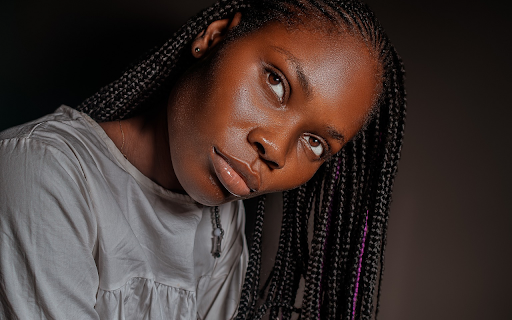 Girl and braided hair  from Chrome web store to be run with OffiDocs Chromium online