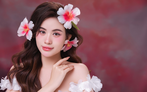 Girl and pink skin  from Chrome web store to be run with OffiDocs Chromium online