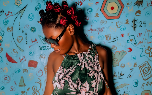 girl and pretty hair  from Chrome web store to be run with OffiDocs Chromium online
