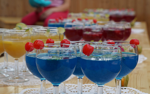 Glasses of fruit juice  from Chrome web store to be run with OffiDocs Chromium online