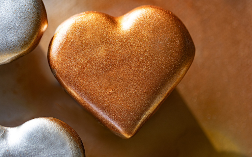 Glitter Gold Heart  from Chrome web store to be run with OffiDocs Chromium online