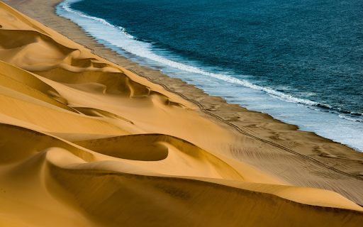 Golden sand beach on the sea  from Chrome web store to be run with OffiDocs Chromium online
