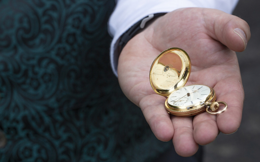 Gold watch  from Chrome web store to be run with OffiDocs Chromium online