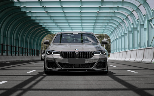 Gray Car Parked at a Bridge  from Chrome web store to be run with OffiDocs Chromium online