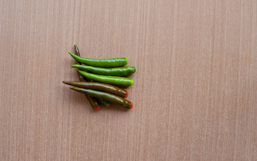 Green and chili peppers  from Chrome web store to be run with OffiDocs Chromium online