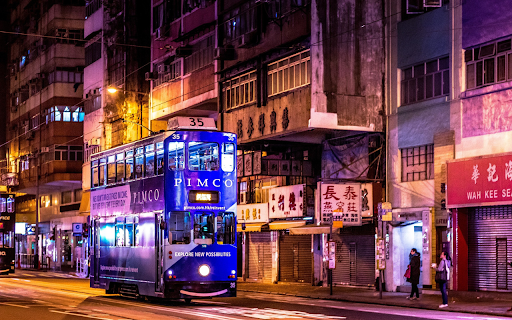 Green double decker bus  from Chrome web store to be run with OffiDocs Chromium online