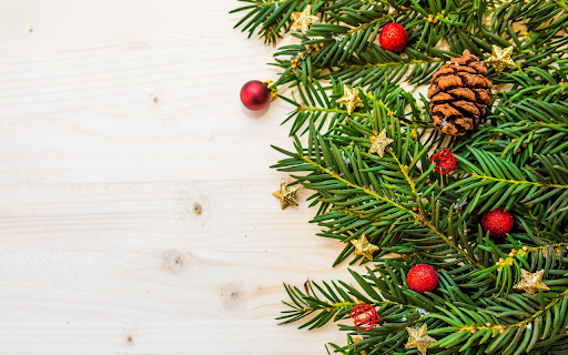Green pine leaves  from Chrome web store to be run with OffiDocs Chromium online