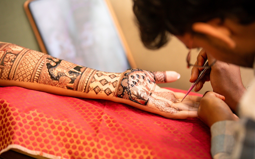 hand tattoo  from Chrome web store to be run with OffiDocs Chromium online