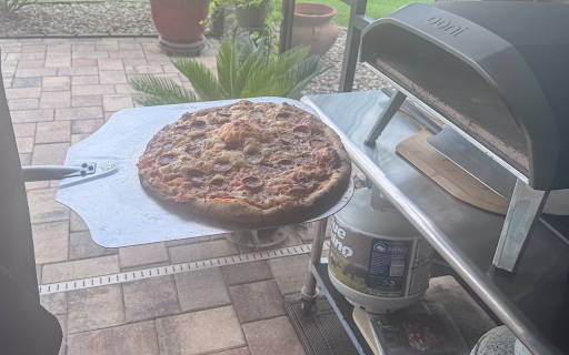 Hot pizza out of the oven  from Chrome web store to be run with OffiDocs Chromium online