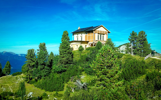 House in the middle of nature  from Chrome web store to be run with OffiDocs Chromium online