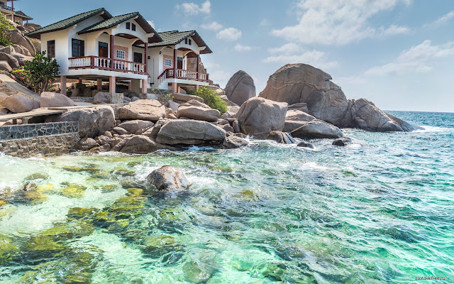 House on the Coast dari kedai web Chrome untuk dijalankan dengan OffiDocs Chromium dalam talian