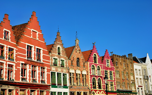 Houses with colorful pointed roofs  from Chrome web store to be run with OffiDocs Chromium online
