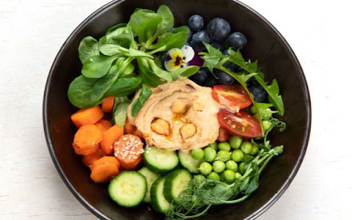 Hummus Bowl: A Colorful and Healthy Meal  from Chrome web store to be run with OffiDocs Chromium online