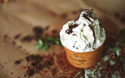 Ice Cream with Chocolate  from Chrome web store to be run with OffiDocs Chromium online