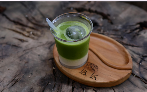 Iced Matcha Moment  from Chrome web store to be run with OffiDocs Chromium online