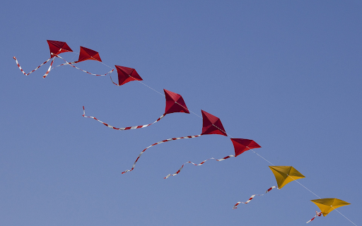 Kites fly in the wind  from Chrome web store to be run with OffiDocs Chromium online