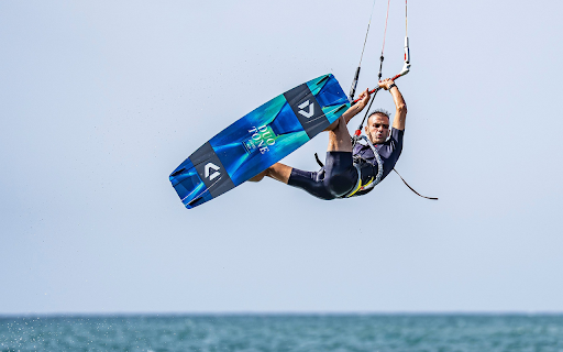 Kite Surfing  from Chrome web store to be run with OffiDocs Chromium online