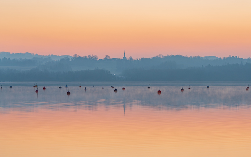 Lake and Sunset  from Chrome web store to be run with OffiDocs Chromium online