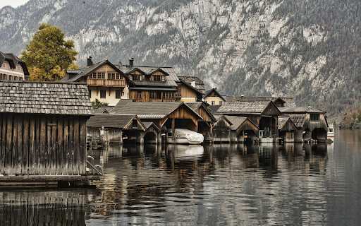 Lakeside Tranquility in Hallstatt  from Chrome web store to be run with OffiDocs Chromium online