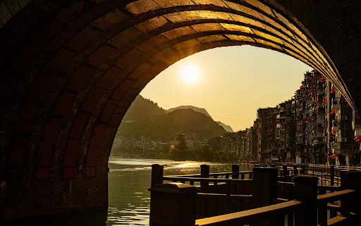 Lantern street on the river  from Chrome web store to be run with OffiDocs Chromium online