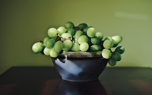 Large bowl and green grapes  from Chrome web store to be run with OffiDocs Chromium online