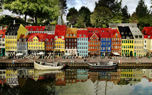 Legoland Billund  from Chrome web store to be run with OffiDocs Chromium online