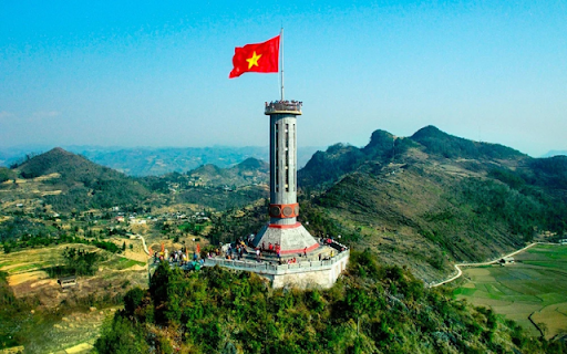 Lung Cu Flag Tower – The Northernmost Symbol of Vietnam’s Sovereignty  from Chrome web store to be run with OffiDocs Chromium online