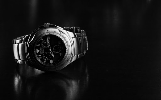 Luxurious Steel Watch  from Chrome web store to be run with OffiDocs Chromium online