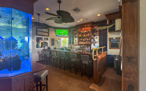 Luxurious wine room  from Chrome web store to be run with OffiDocs Chromium online