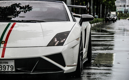 Luxury car  from Chrome web store to be run with OffiDocs Chromium online